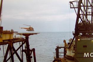 Maui Platform A chopper crew transfer